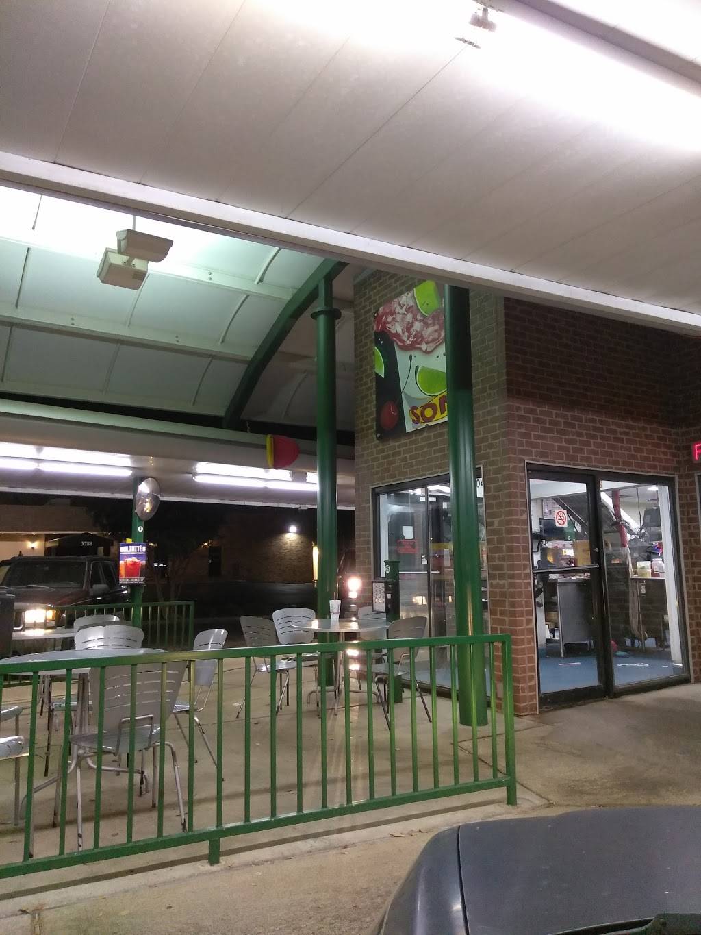 Sonic Drive-In | restaurant | 3804 Summer Ave, Memphis, TN 38122, USA | 9014544930 OR +1 901-454-4930