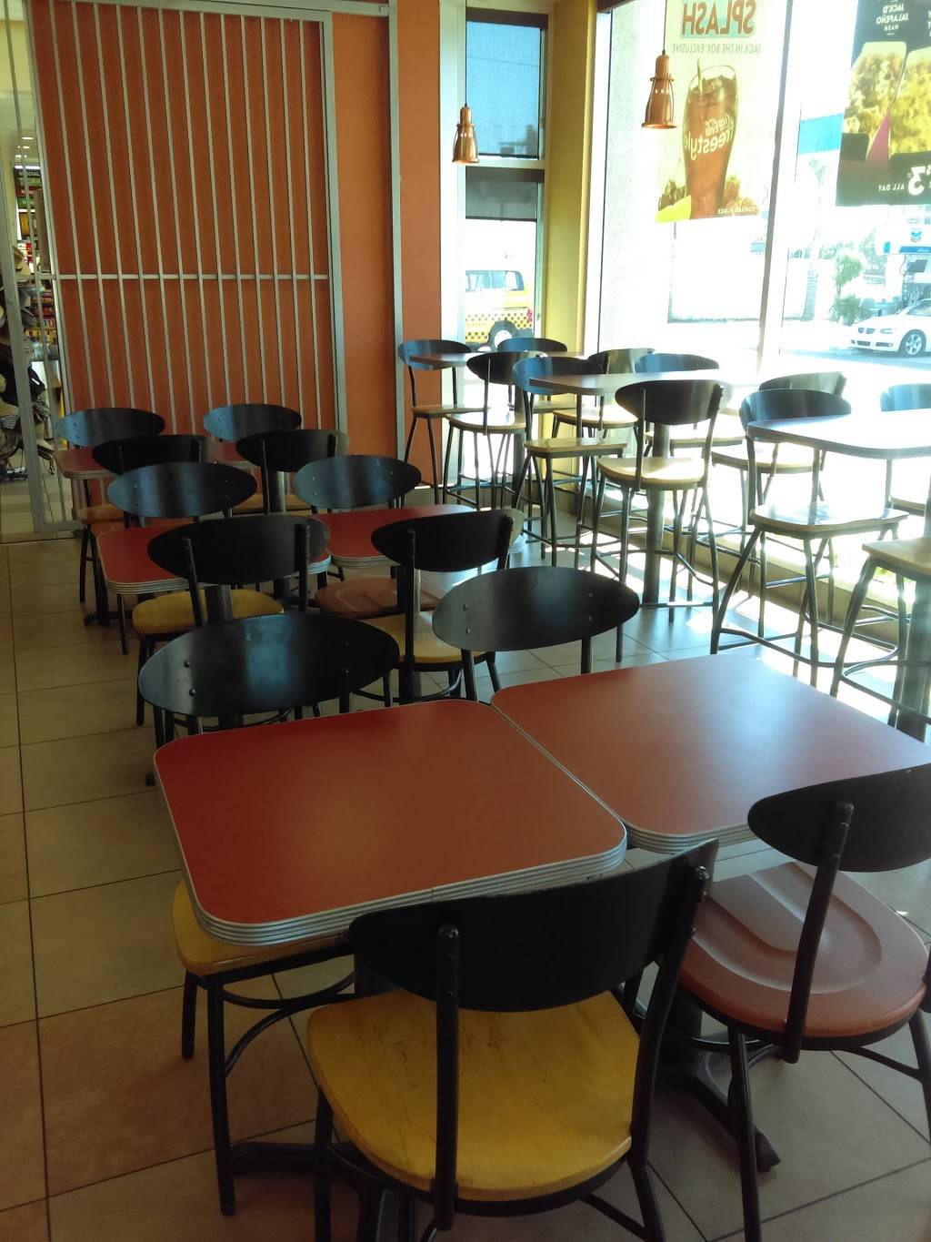 Jack in the Box | restaurant | 22220 S Wilmington Ave, Carson, CA 90745, USA | 3105220725 OR +1 310-522-0725