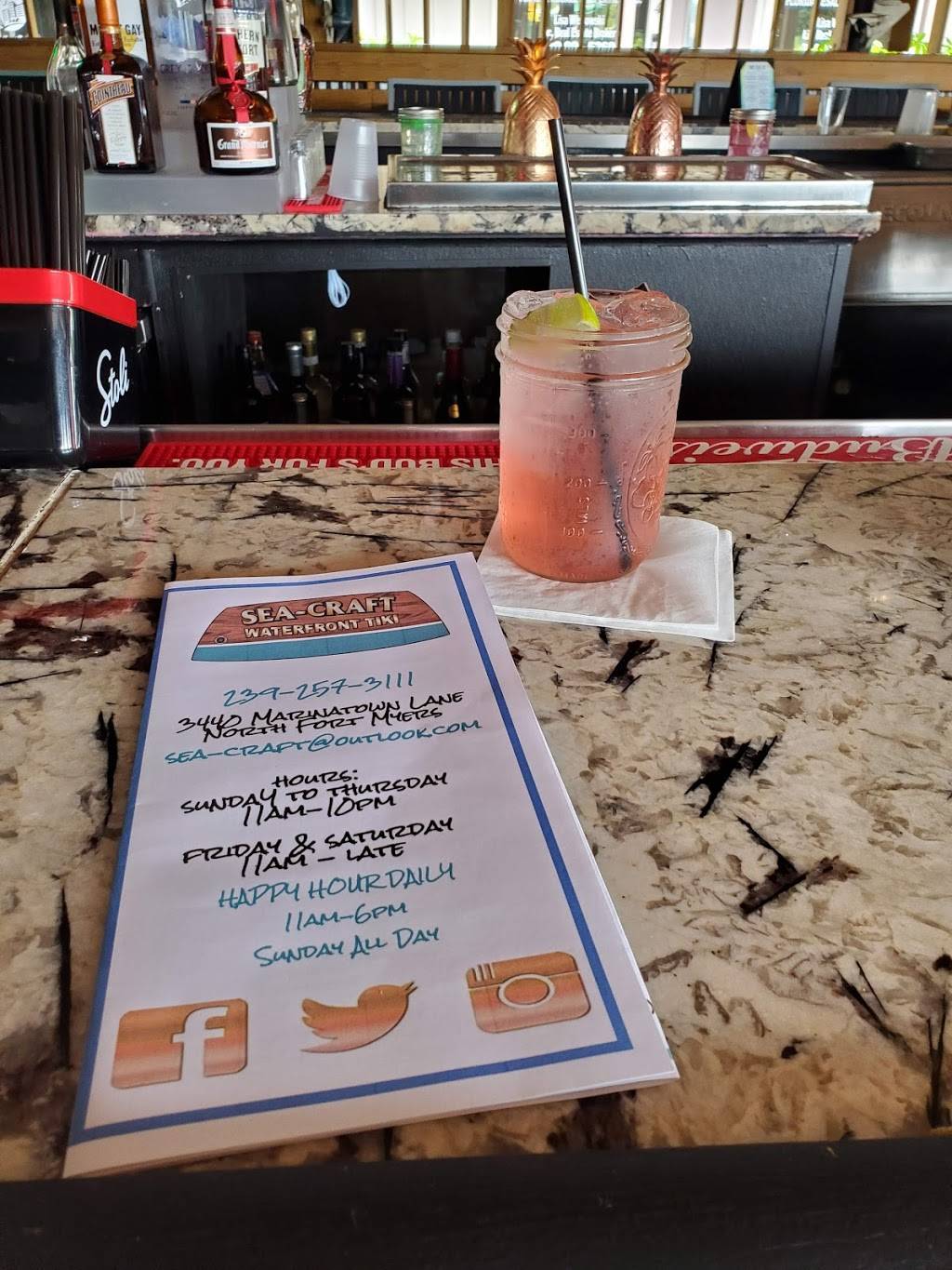 Sea-Craft Waterfront Tiki | restaurant | 3440 Marinatown Ln, North Fort Myers, FL 33903, USA | 2392573111 OR +1 239-257-3111