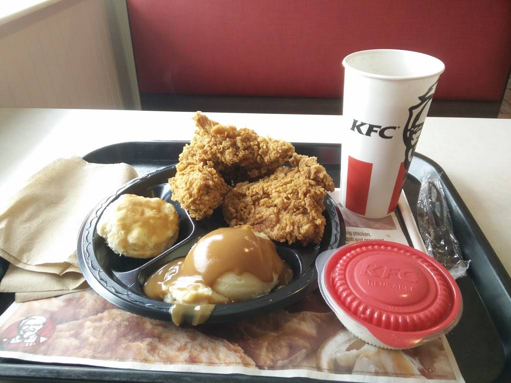KFC | restaurant | 2501 Broad St, Chattanooga, TN 37408, USA | 4232674034 OR +1 423-267-4034