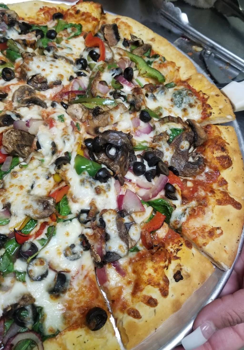 Il Palio Pizza & Italian Grill | restaurant | 5630 N Eldridge Pkwy #100, Houston, TX 77041, USA | 8322434224 OR +1 832-243-4224