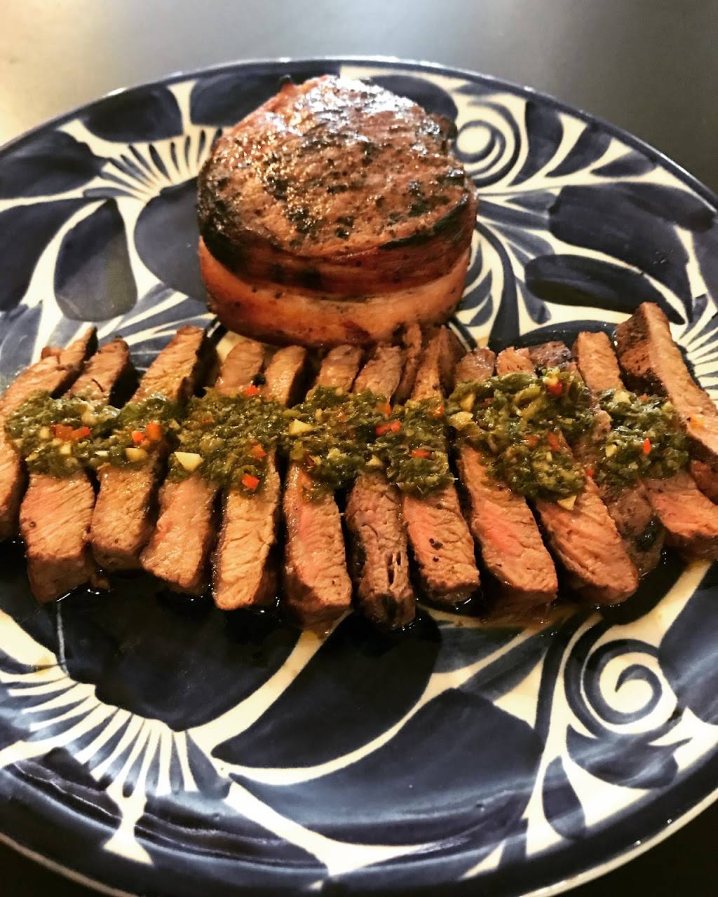 Tlaquepaque Restaurant | restaurant | 101 W Santa Fe Ave, Placentia, CA 92870, USA | 7145280110 OR +1 714-528-0110