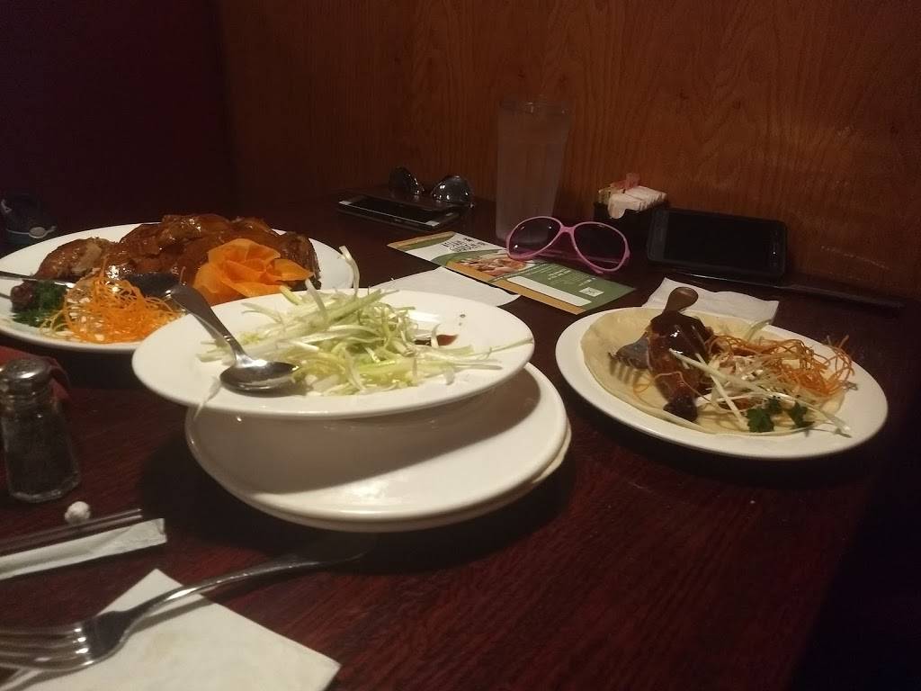 Asian Garden | restaurant | 12857 Braemar Village Pz, Bristow, VA 20136, USA | 7033938777 OR +1 703-393-8777