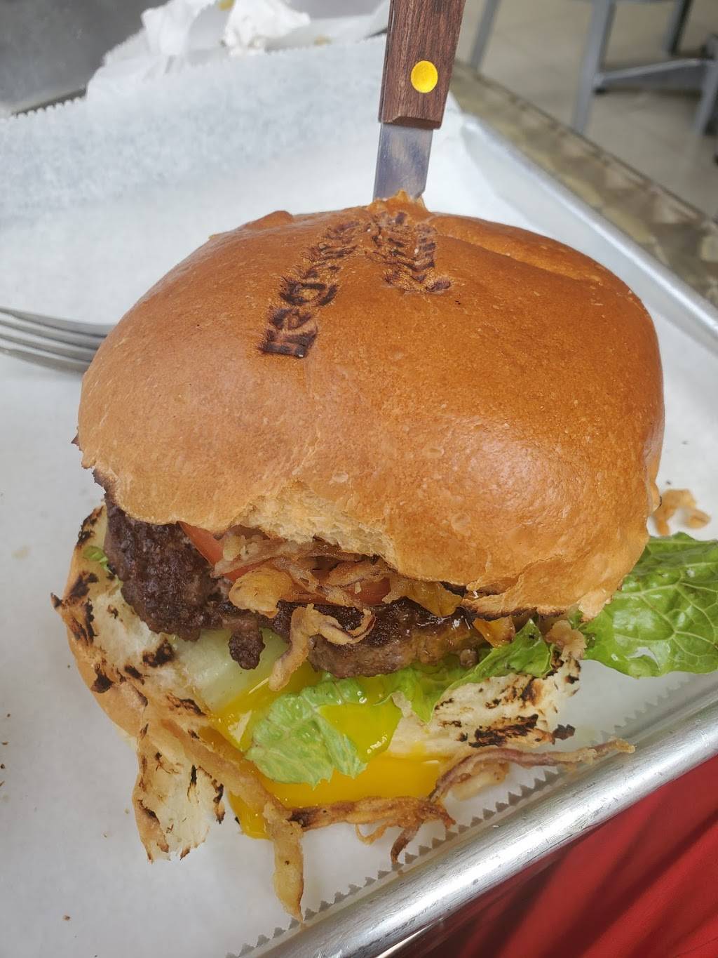 Lenny’s Grill and Deli | restaurant | 4017 Prairie Ave, Miami Beach, FL 33140, USA | 7862167140 OR +1 786-216-7140