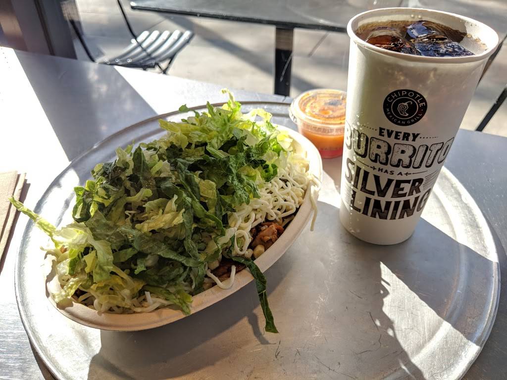 Chipotle Mexican Grill | restaurant | 7660 Sunset Blvd, Los Angeles, CA 90046, USA | 3239525160 OR +1 323-952-5160