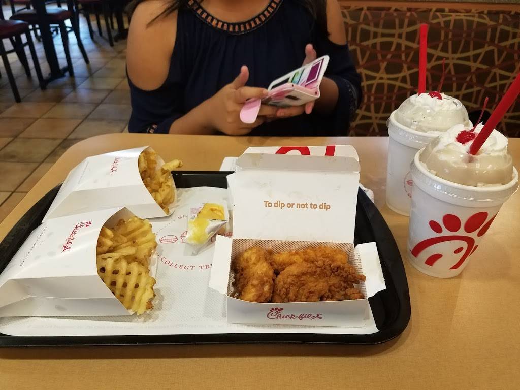 Chick-fil-A | restaurant | 2600 Decker Blvd, Columbia, SC 29206, USA | 8037369421 OR +1 803-736-9421