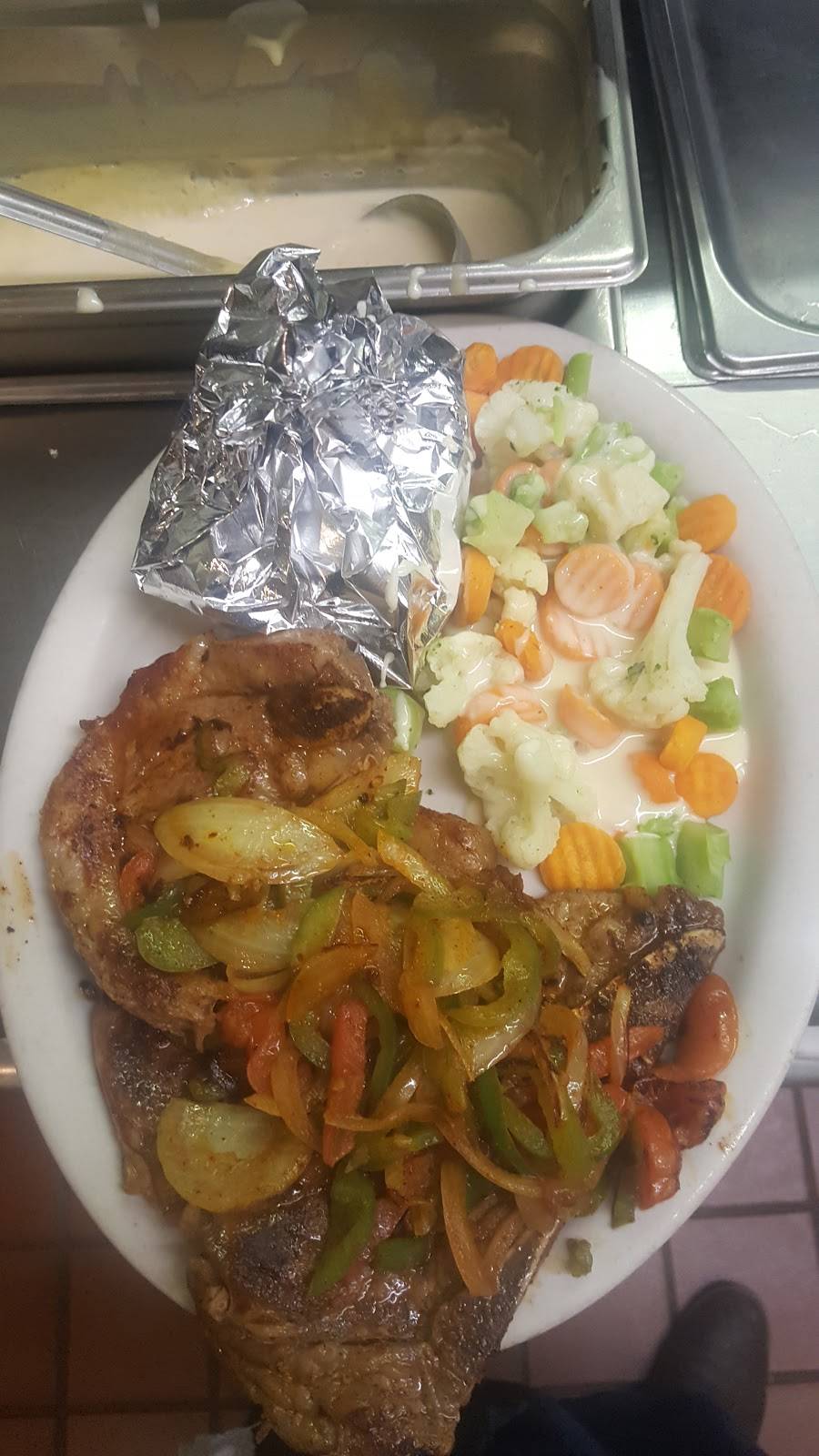 Los Rodeos Mexican Restaurant | restaurant | 595 Main St, Philadelphia, MS 39350, USA | 6016567403 OR +1 601-656-7403