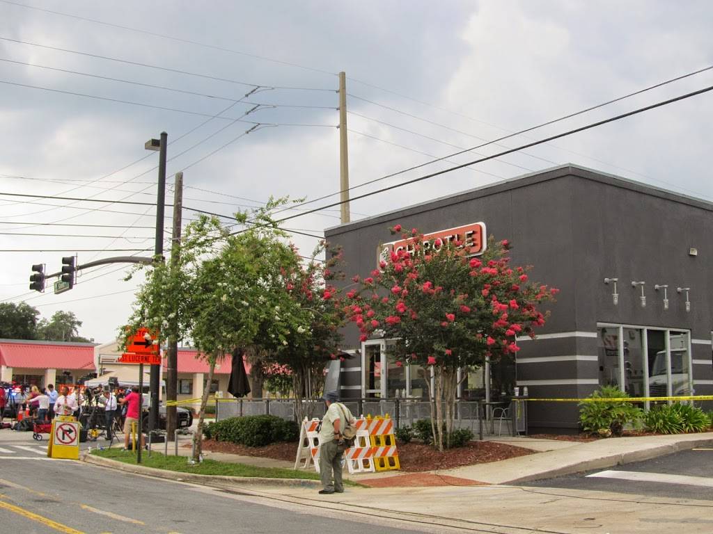 Chipotle Mexican Grill | restaurant | 2211 S Orange Ave, Orlando, FL 32806, USA | 4078415656 OR +1 407-841-5656