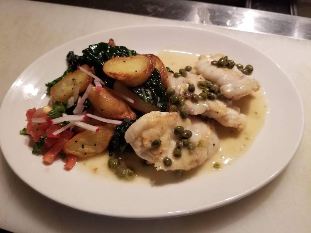 El Sirenito | restaurant | 5901 Airport Way S, Seattle, WA 98108, USA | 2067635657 OR +1 206-763-5657