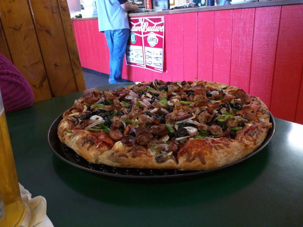 Pizza Plus | restaurant | 19935 American Ave, Hilmar, CA 95324, USA | 2096346200 OR +1 209-634-6200