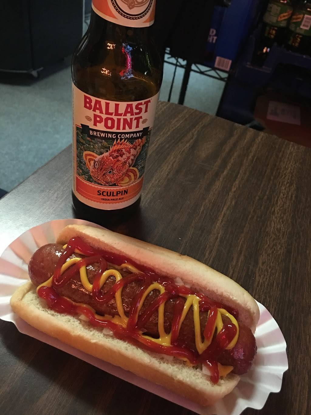 Nate Doggs | restaurant | 2944 National Pike, Chalkhill, PA 15421, USA | 7244382193 OR +1 724-438-2193