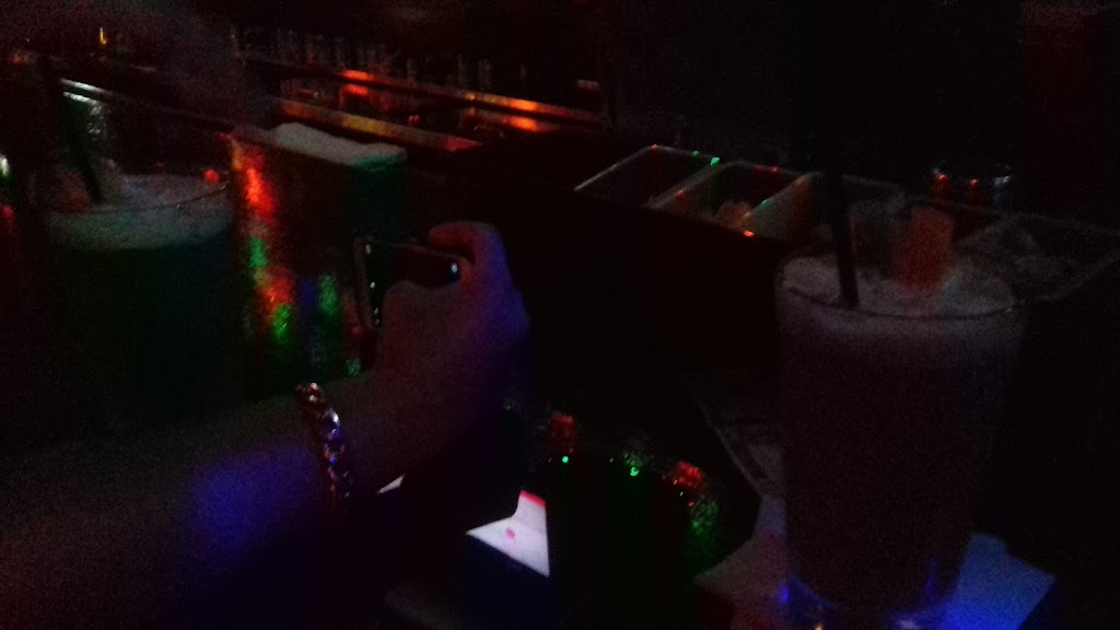 Drinkers Tavern | restaurant | 124 Market St, Philadelphia, PA 19106, USA | 2153510141 OR +1 215-351-0141