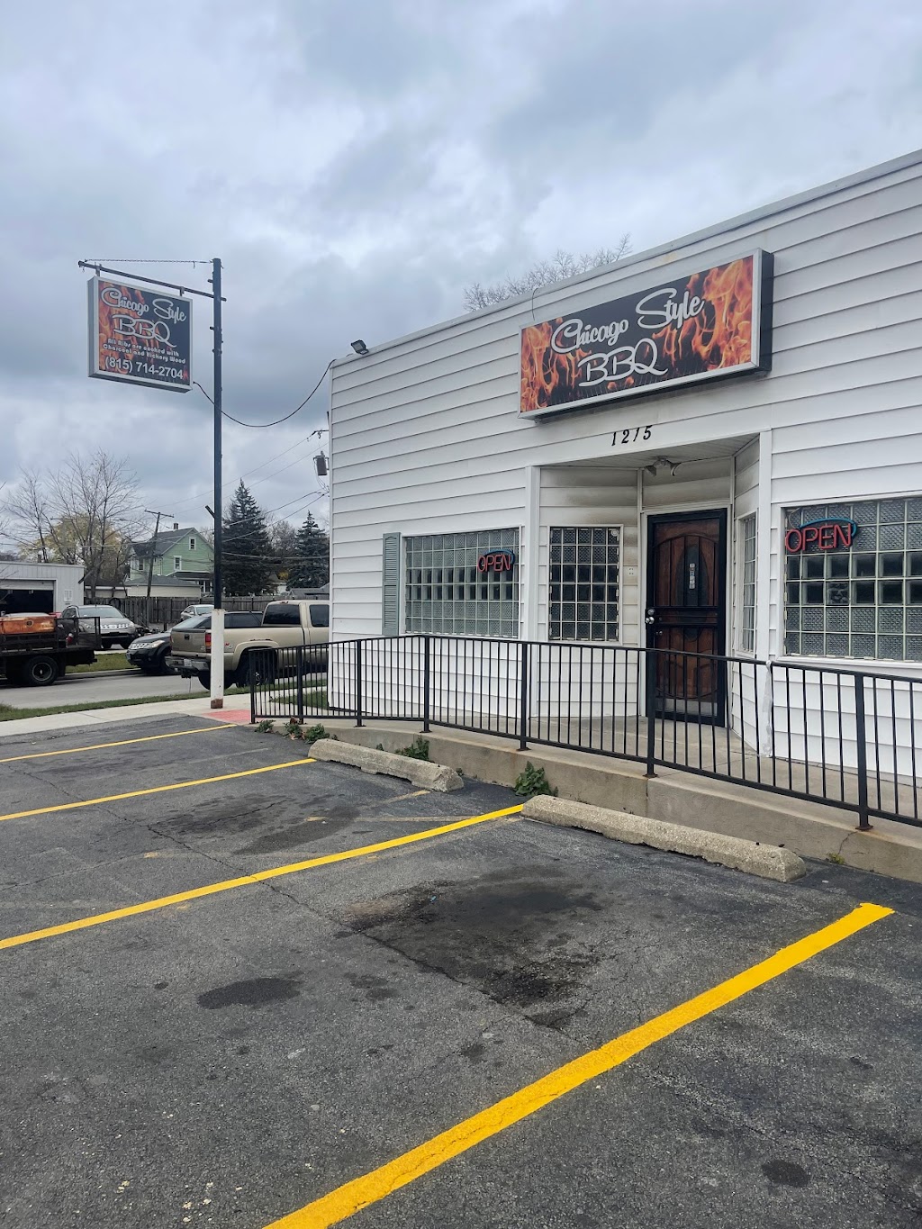 Chicago Style BBQ | restaurant | 1215 N Broadway St, Joliet, IL 60435, USA | 8157142704 OR +1 815-714-2704