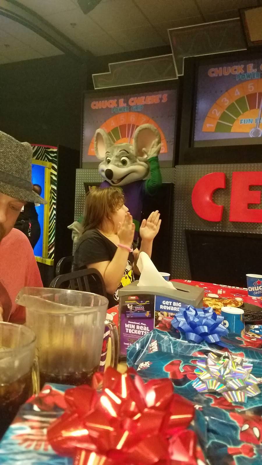 Chuck E. Cheeses | restaurant | 910 Renz Ln, Gilroy, CA 95020, USA | 4088461313 OR +1 408-846-1313