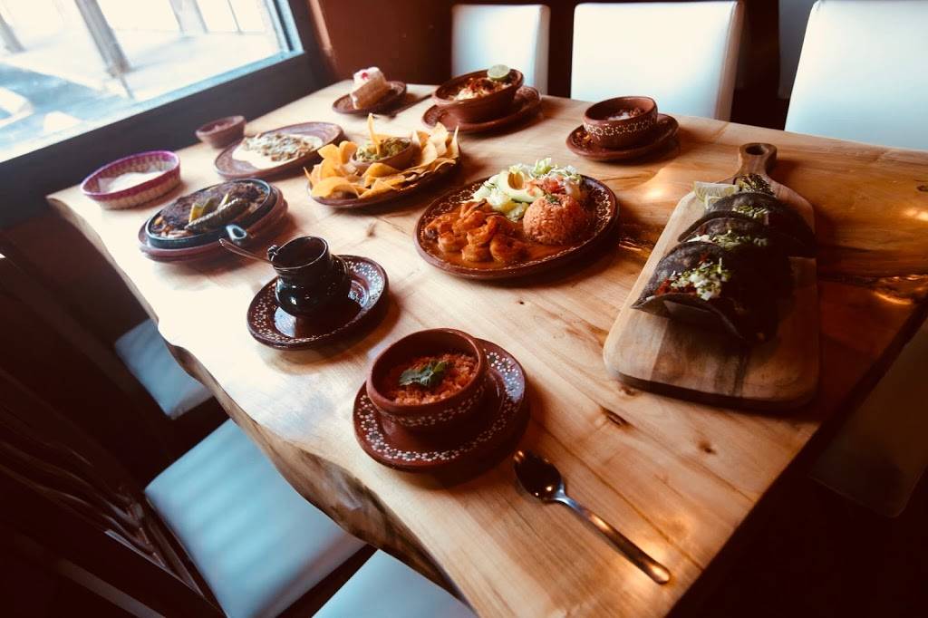 Los Compadres | Mexican Grill | restaurant | 3827 W 13th St N, Wichita, KS 67203, USA | 3165588848 OR +1 316-558-8848