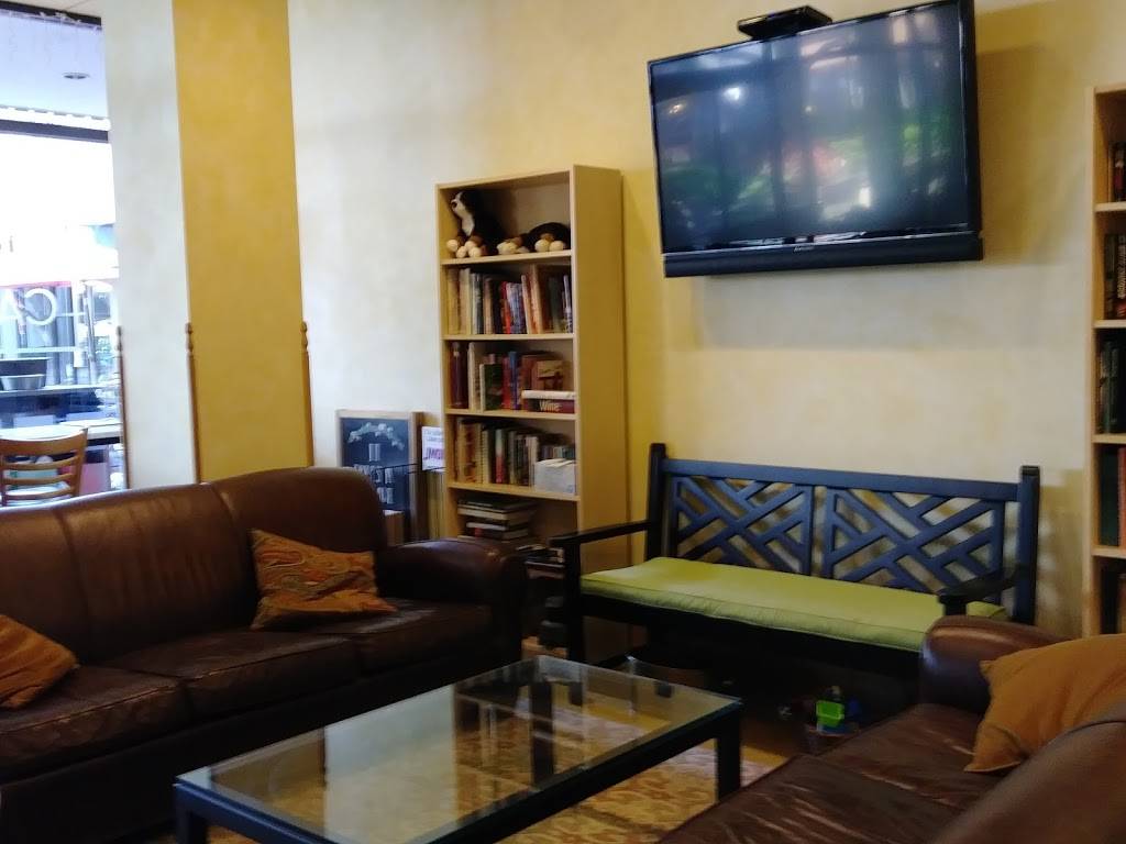 Village Square Cafe | restaurant | 66 Village Square, Baltimore, MD 21210, USA | 4104332233 OR +1 410-433-2233