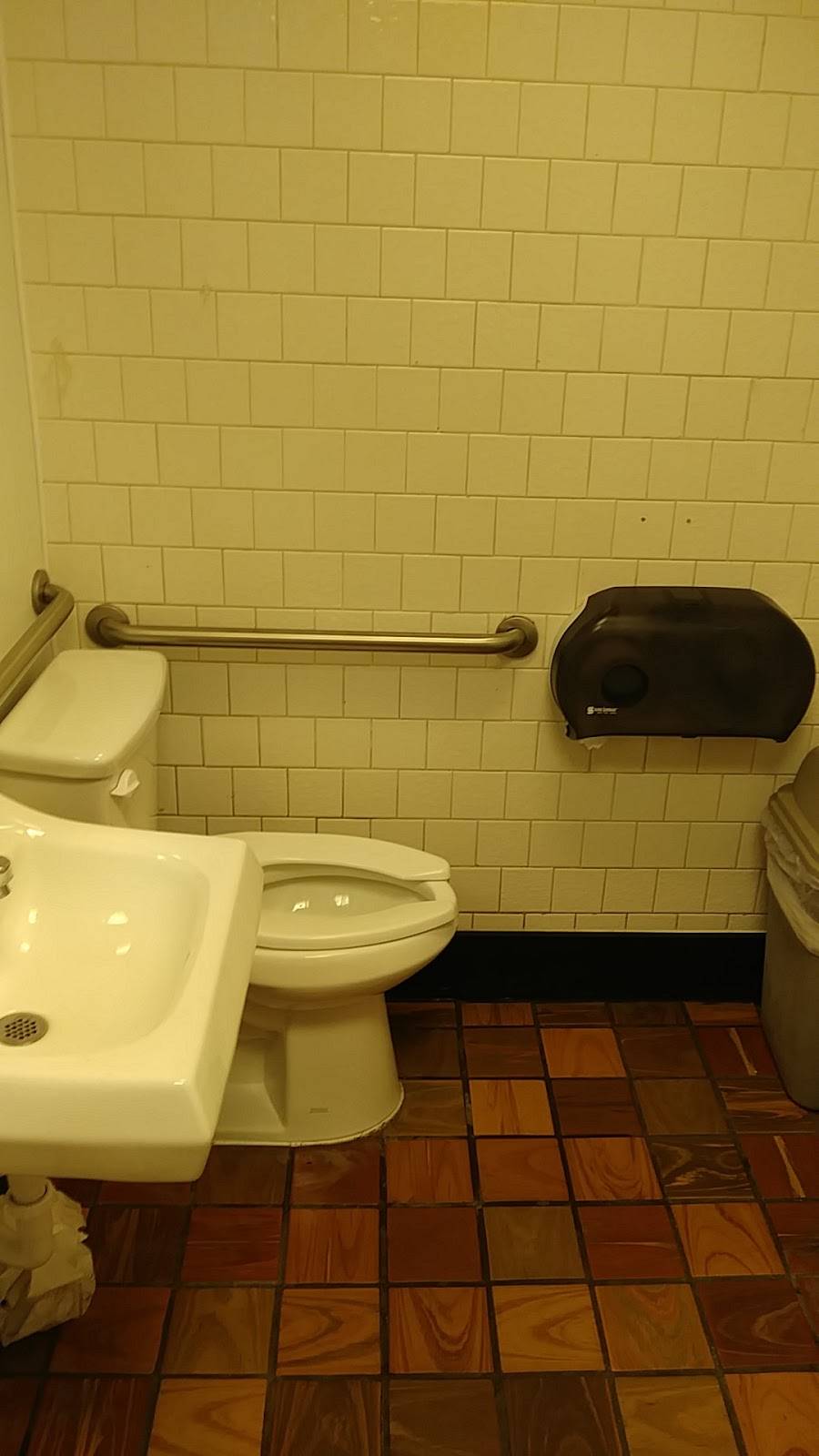 Subway Restaurants | restaurant | 1124 Uvalde Road, Store# 21, Northshore West, Houston, TX 77015, USA | 7134515848 OR +1 713-451-5848