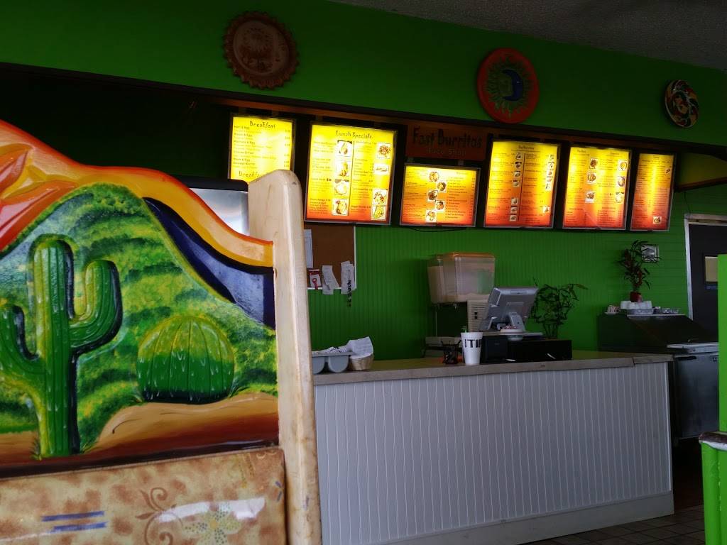 Fast Burrito | restaurant | 940 E 1st St, Port Angeles, WA 98362, USA | 3604579272 OR +1 360-457-9272