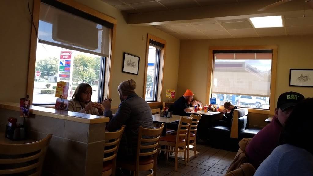 Dairy Queen Grill & Chill | restaurant | 808 E W Oak St, Fort Branch, IN 47648, USA | 8127533579 OR +1 812-753-3579