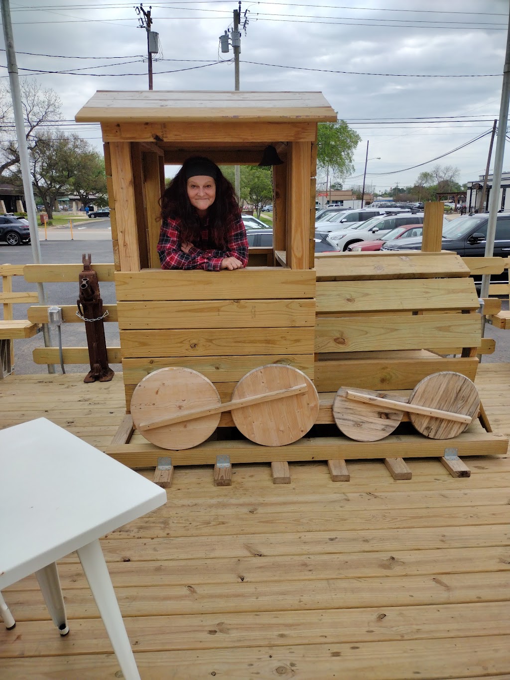 Railway Express Diner | restaurant | 201 N East St, Belton, TX 76513, USA | 2548313061 OR +1 254-831-3061