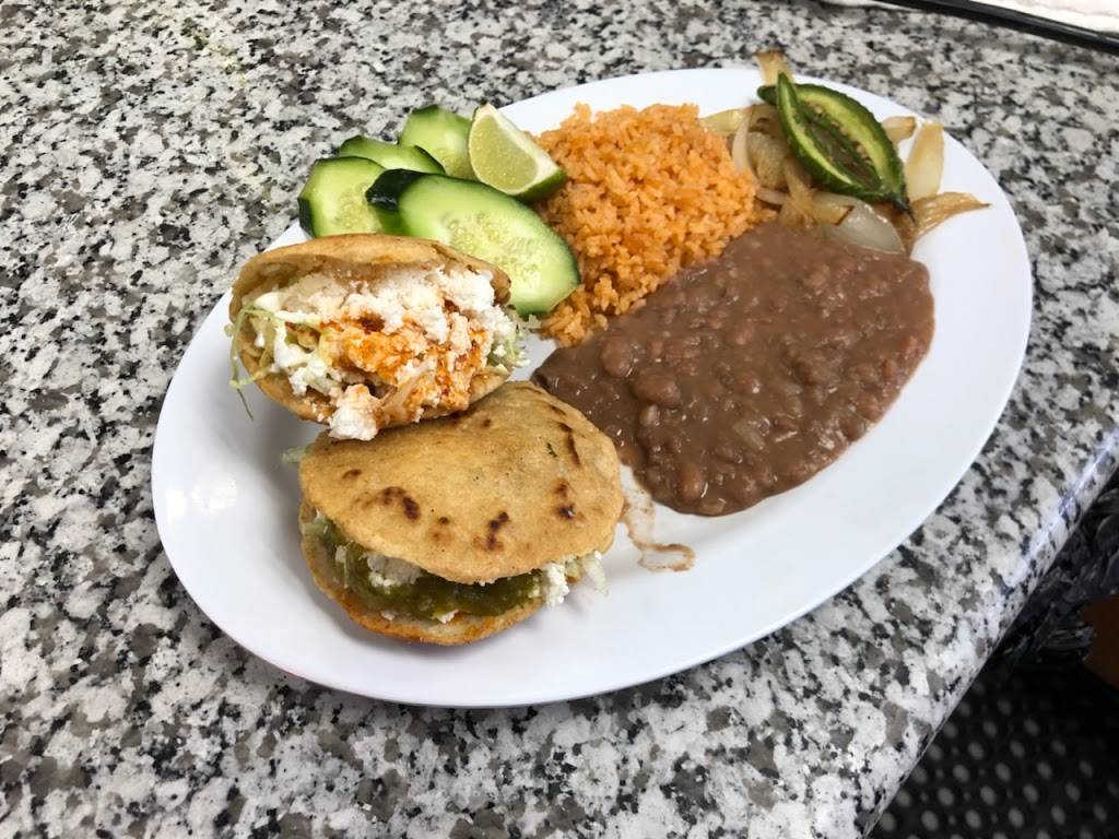 Taqueria El Rey | restaurant | 8 Williams Rd, Salinas, CA 93905, USA | 8314246211 OR +1 831-424-6211