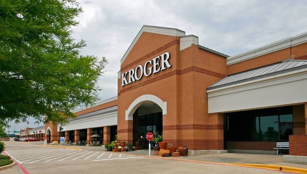 Shiloh Springs | shopping mall | 6850 N Shiloh Rd, Garland, TX 75044, USA | 2147062500 OR +1 214-706-2500