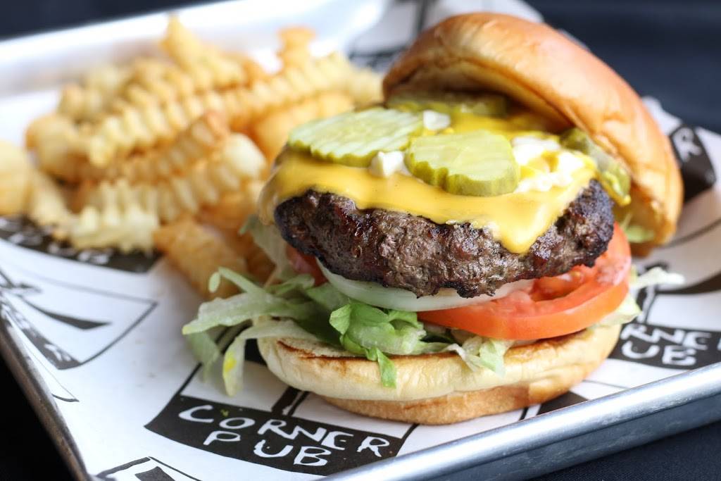 Corner Pub Downtown | restaurant | 151 5th Ave N, Nashville, TN 37219, USA | 6159205808 OR +1 615-920-5808