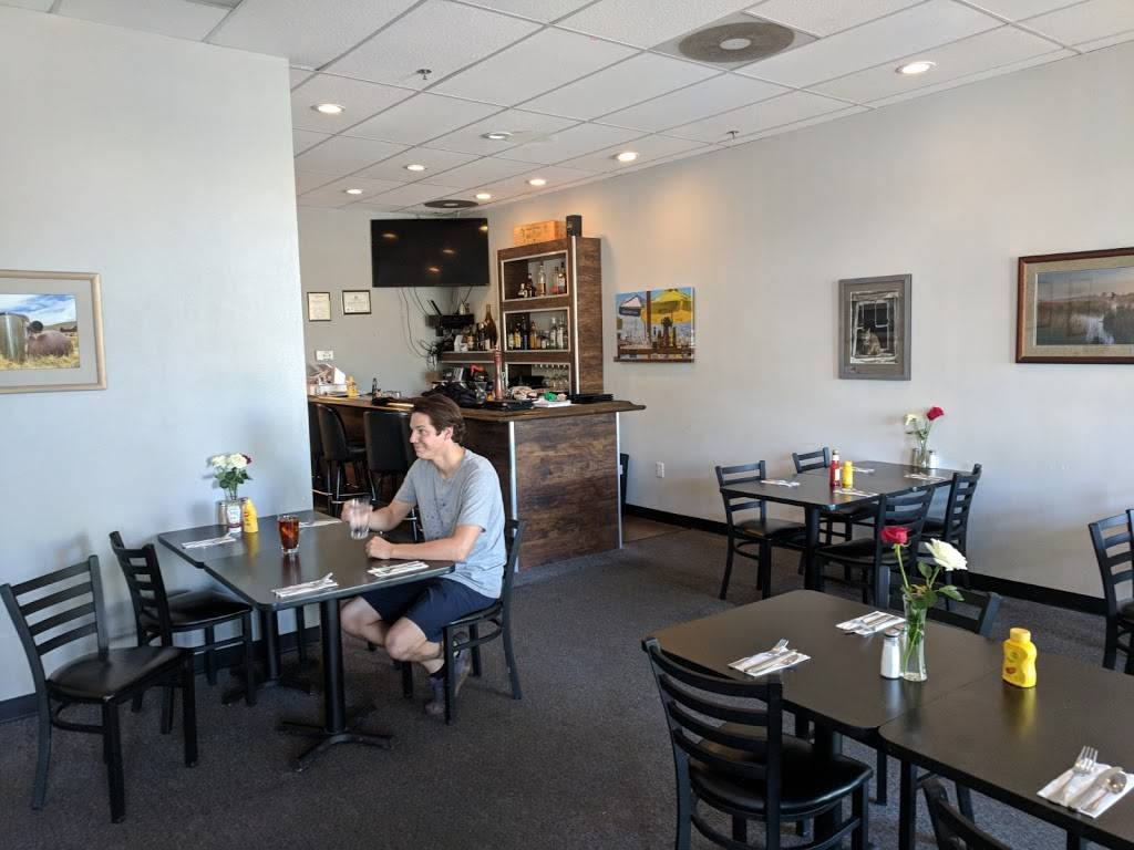 Julios Restaurant | restaurant | 1328 U.S. Hwy 395 N #303, Gardnerville, NV 89410, USA | 7757838232 OR +1 775-783-8232