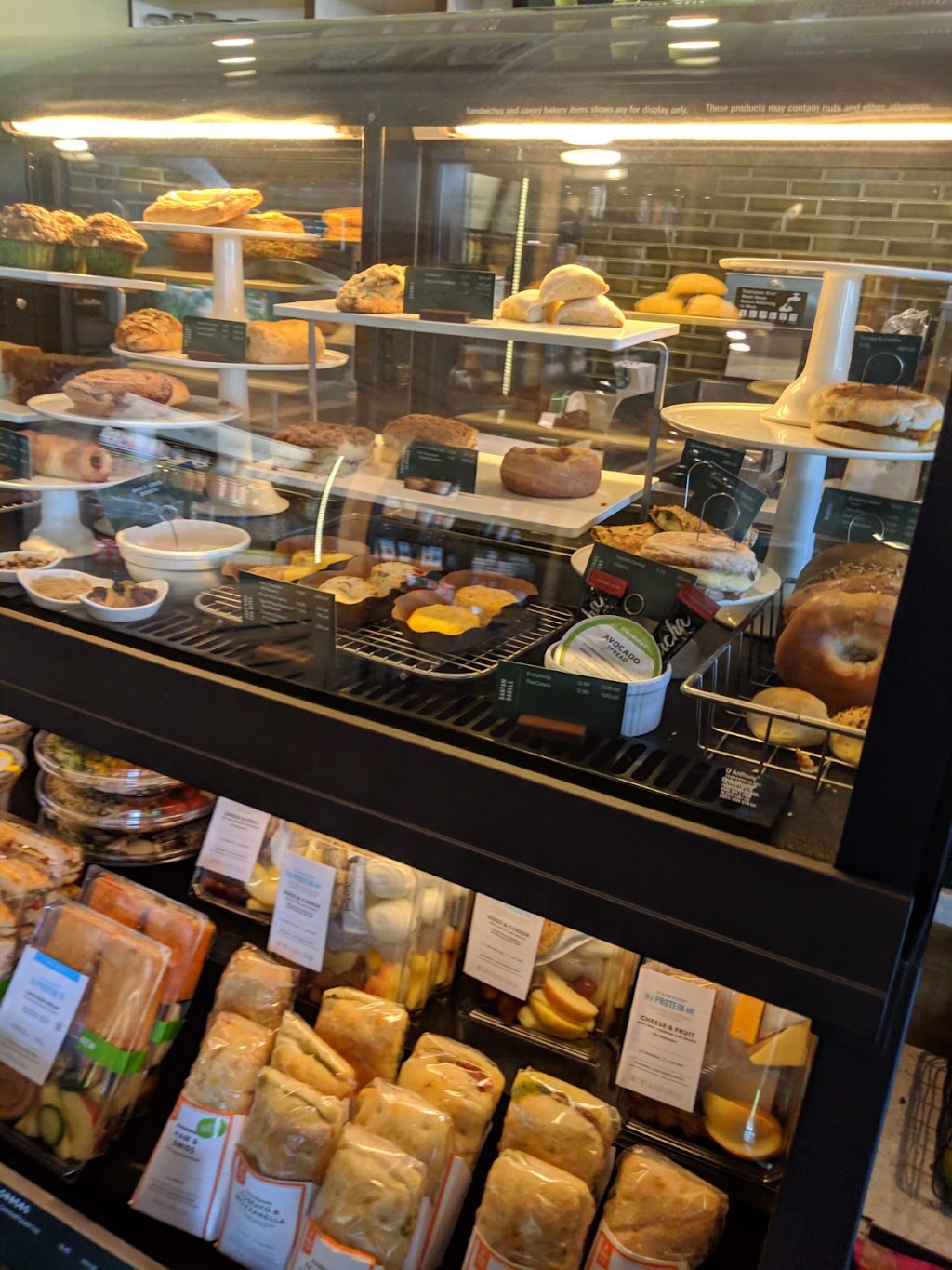 Starbucks | cafe | 3601 Jamboree Rd, Newport Beach, CA 92660, USA | 9494740839 OR +1 949-474-0839