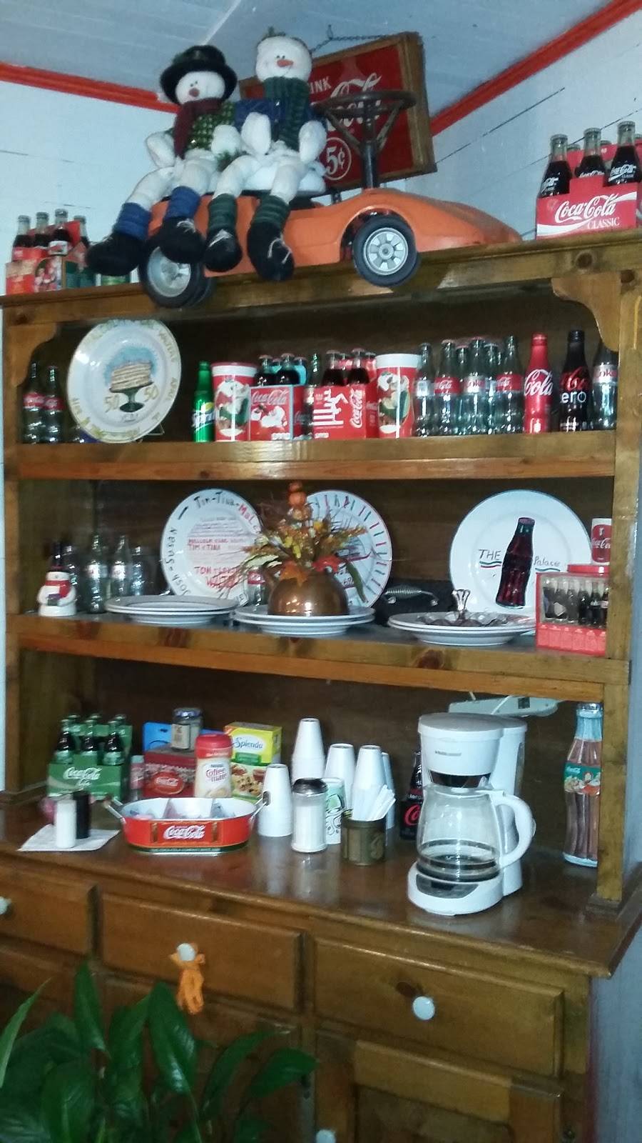 The Palace | meal takeaway | 111 2nd Ave S, Loretto, TN 38469, USA | 9318536914 OR +1 931-853-6914