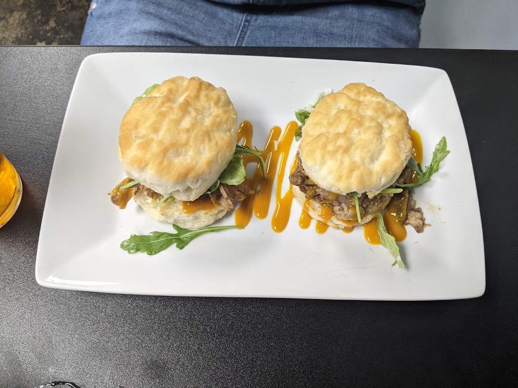 Frothy Beard Off World Brewery and Taproom | restaurant | 117 S Main St, Summerville, SC 29483, USA | 8432855520 OR +1 843-285-5520