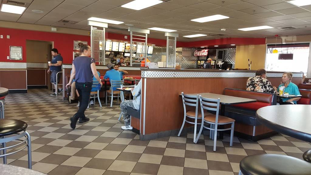 Carls Jr. | meal takeaway | 3370 La Sierra Ave, Riverside, CA 92503, USA | 9517855169 OR +1 951-785-5169