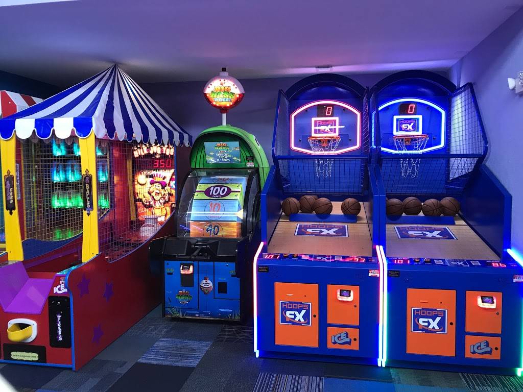 Myrtle Beach Bowl | restaurant | 101 Philip Gray Dr, Myrtle Beach, SC 29579, USA | 8432361020 OR +1 843-236-1020