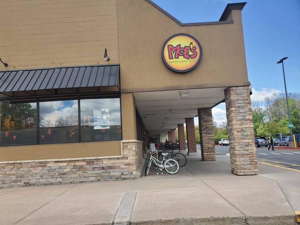 Moes Southwest Grill | restaurant | 228 King St, Northampton, MA 01060, USA | 4133876292 OR +1 413-387-6292