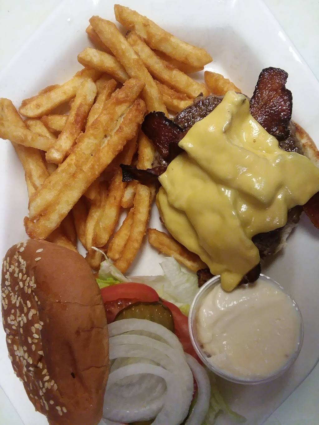 Garden Grill | restaurant | 6191 SW 45th St #6175, Davie, FL 33314, USA | 9545832637 OR +1 954-583-2637