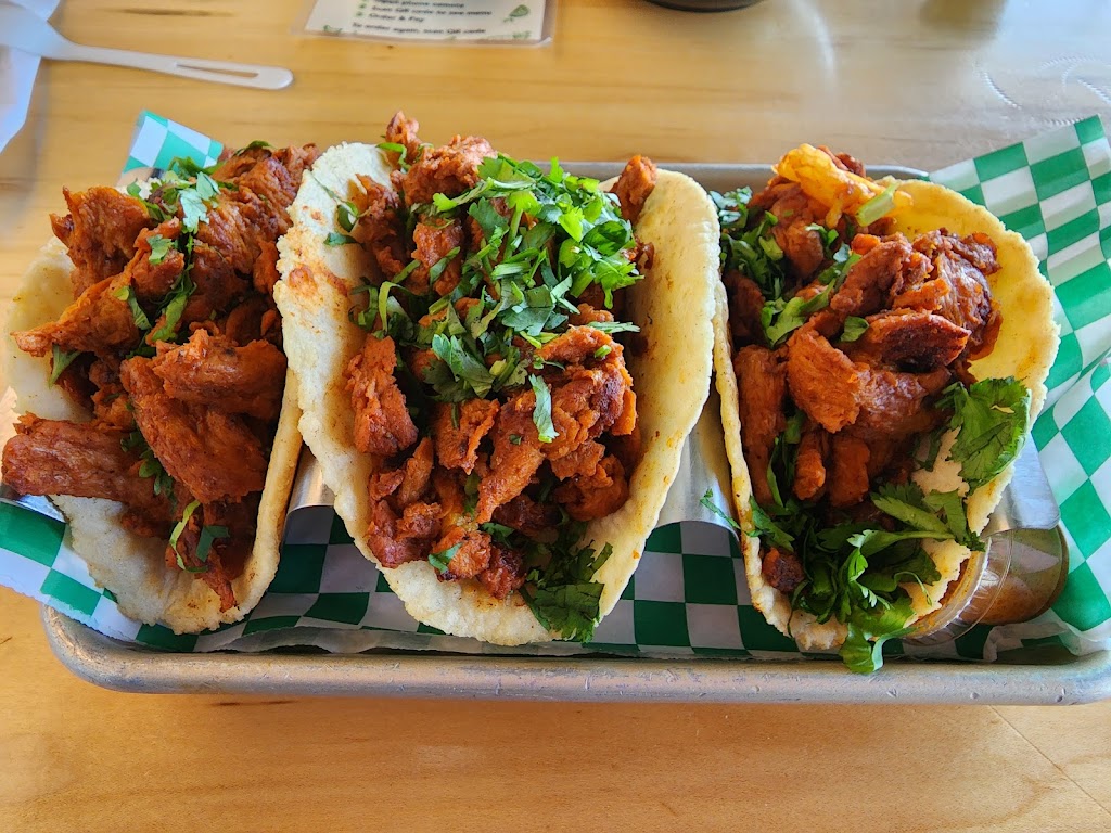 Plantology | restaurant | 22026 US-281 suite 101, San Antonio, TX 78258, USA | 2102908000 OR +1 210-290-8000