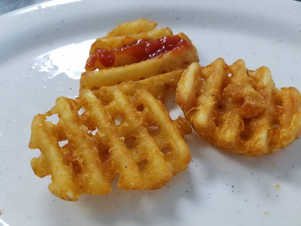 Franks Grill | restaurant | 5901 Clinton Dr, Houston, TX 77020, USA | 7136744571 OR +1 713-674-4571