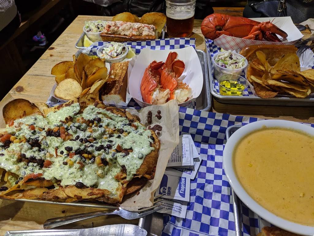 New England Lobster | restaurant | 824 Cowan Rd, Burlingame, CA 94010, USA | 6504431559 OR +1 650-443-1559