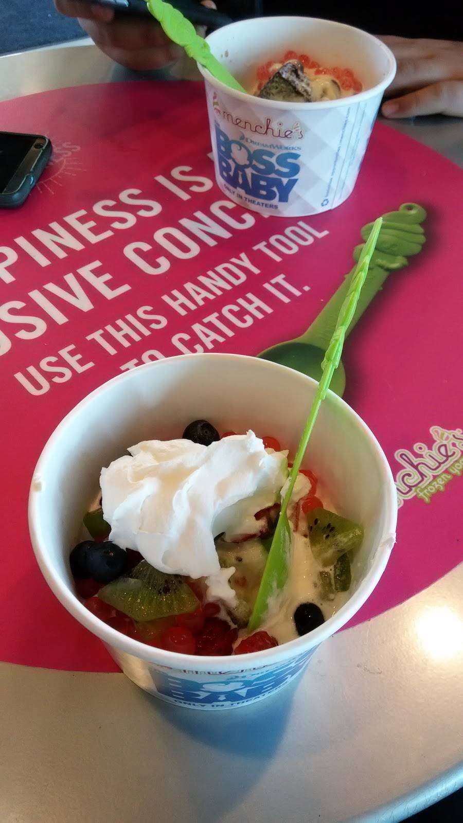 Menchies Frozen Yogurt | bakery | 3348 Cobb Pkwy NW Ste 100, Acworth, GA 30101, USA | 7705293221 OR +1 770-529-3221