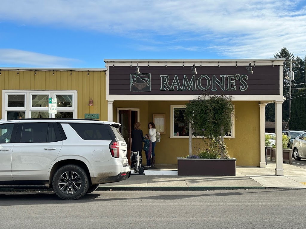 Ramones Bakery & Cafe | restaurant | 2297 Harrison Ave, Eureka, CA 95501, USA | 7074421336 OR +1 707-442-1336