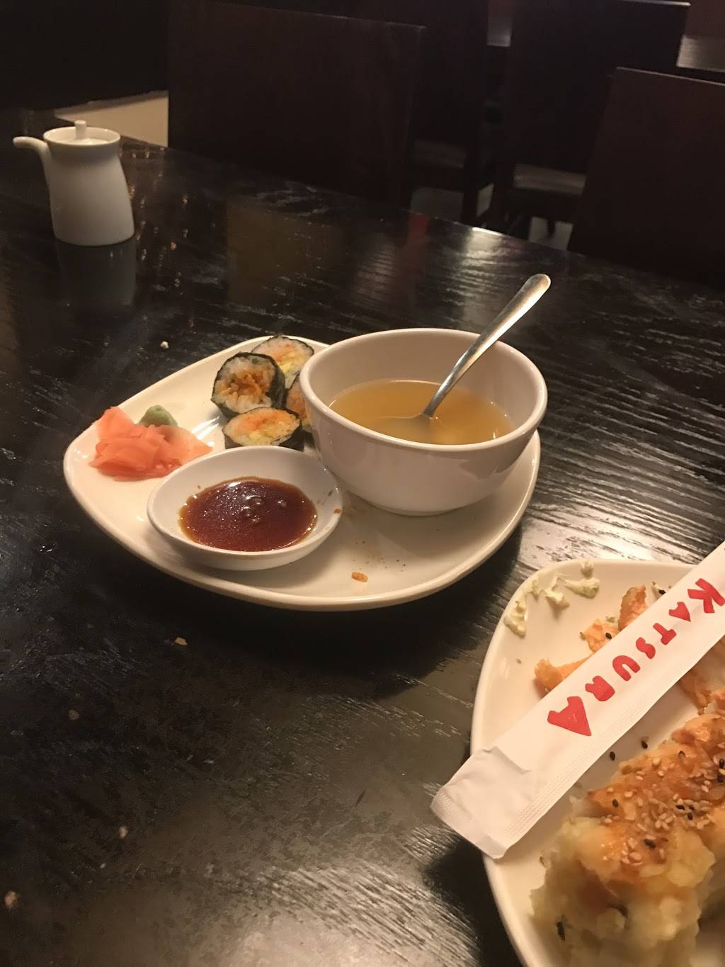 Katsura Sushi Bar | restaurant | 5380 N Mesa St #101, El Paso, TX 79912, USA | 9155846160 OR +1 915-584-6160