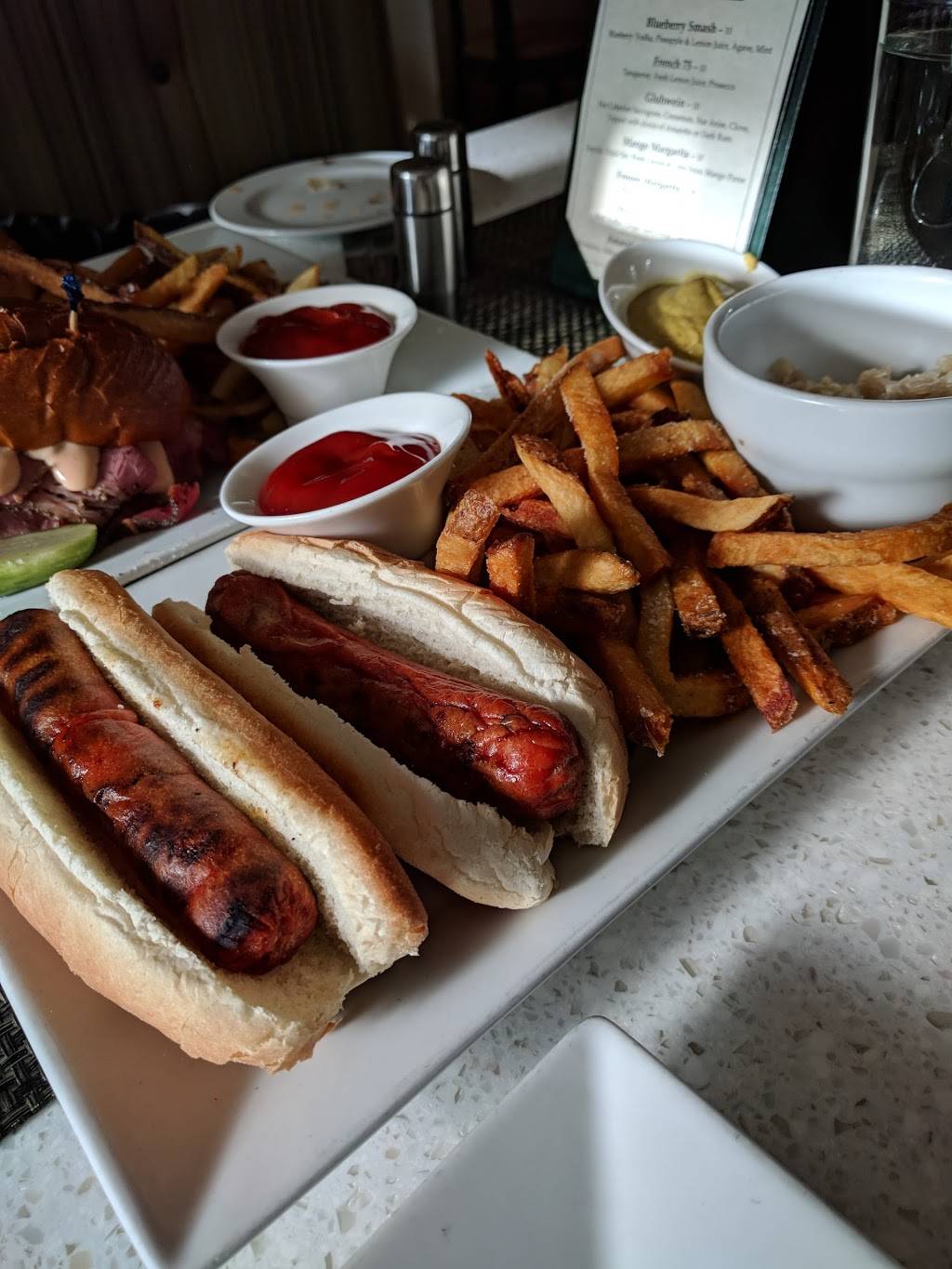 Six Thirteen | restaurant | 108 Prospect St, Stamford, CT 06901, USA | 2036148777 OR +1 203-614-8777