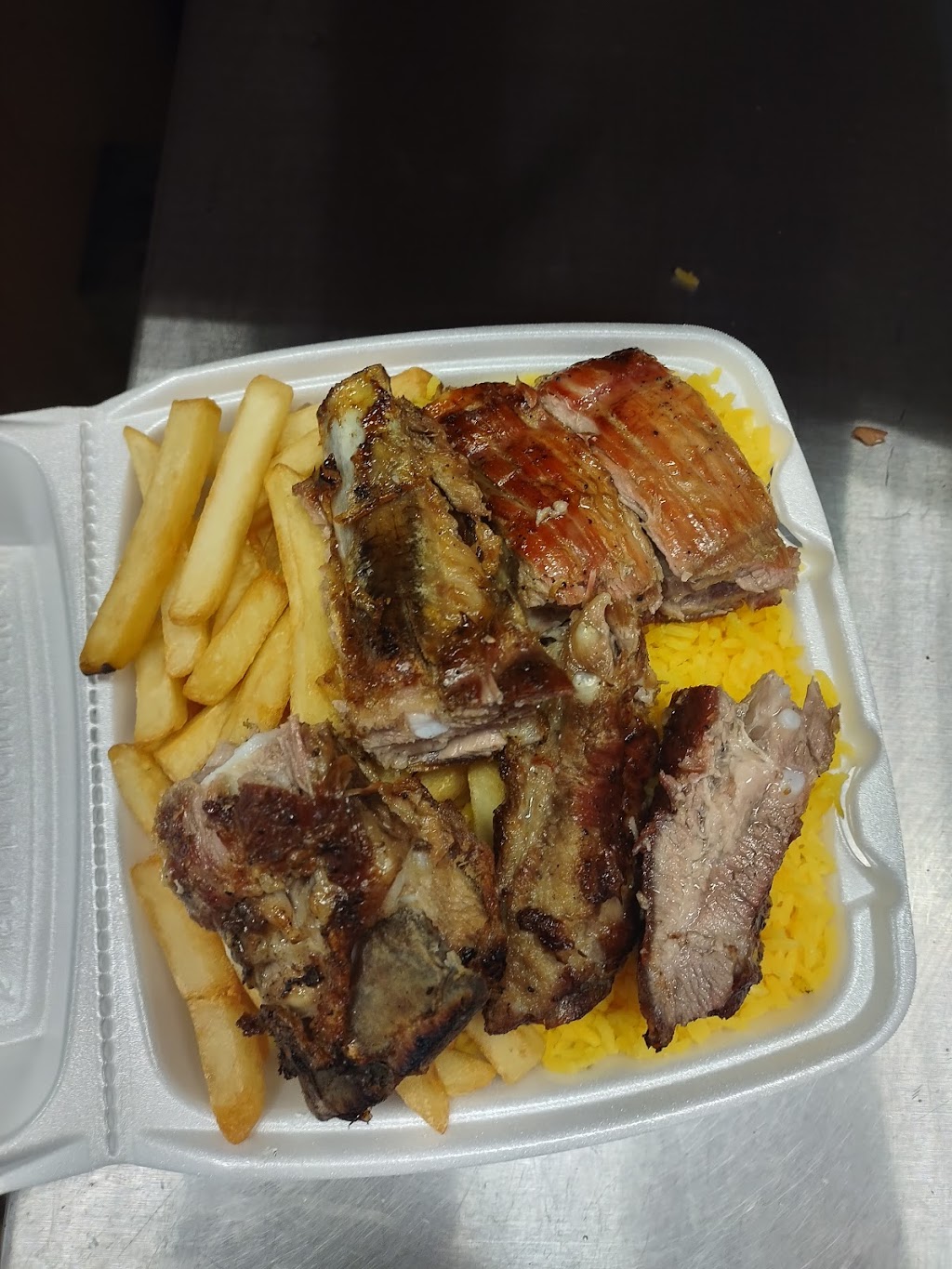 Brick City Bbq LLC. Churrasquiera | restaurant | 485 W Market St, Newark, NJ 07107, USA | 9734121888 OR +1 973-412-1888