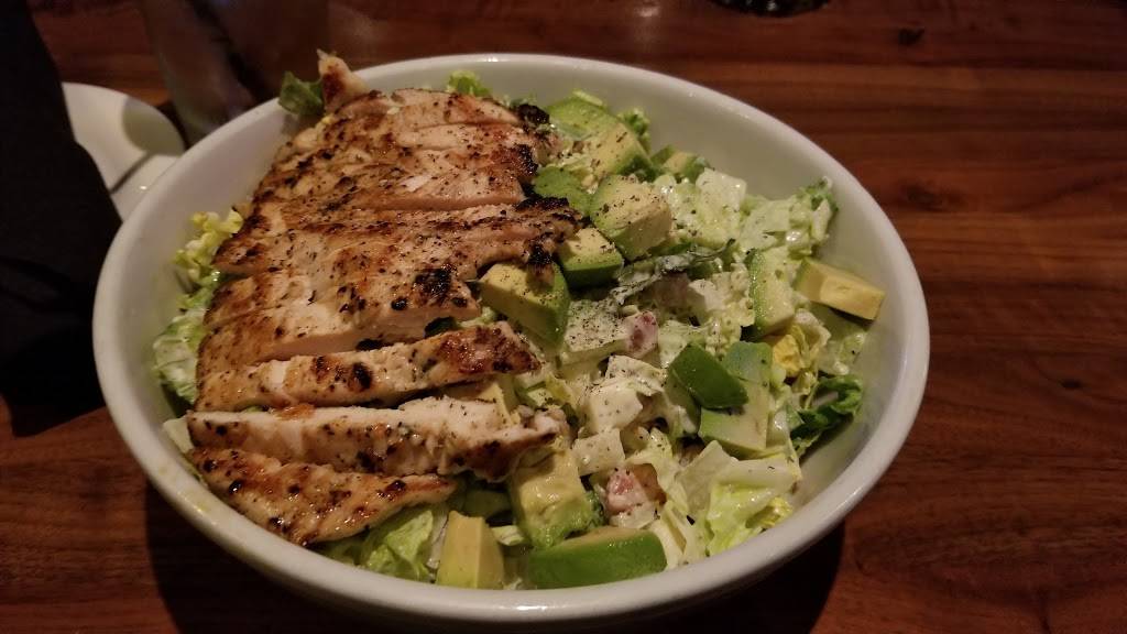 Nikki Cs Restaurant & Bar | restaurant | 470 S Rosemead Blvd, Pasadena, CA 91107, USA | 6267927437 OR +1 626-792-7437