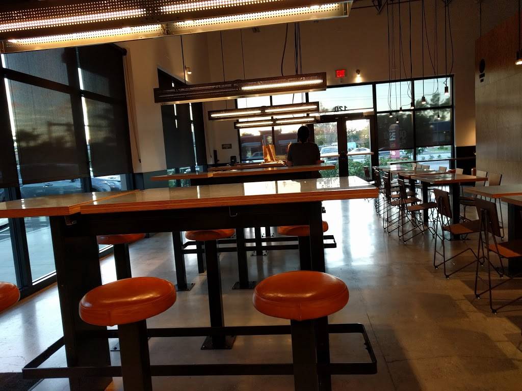 Chipotle Mexican Grill | restaurant | 2207 Del Prado Blvd S, Cape Coral, FL 33990, USA | 2394583944 OR +1 239-458-3944