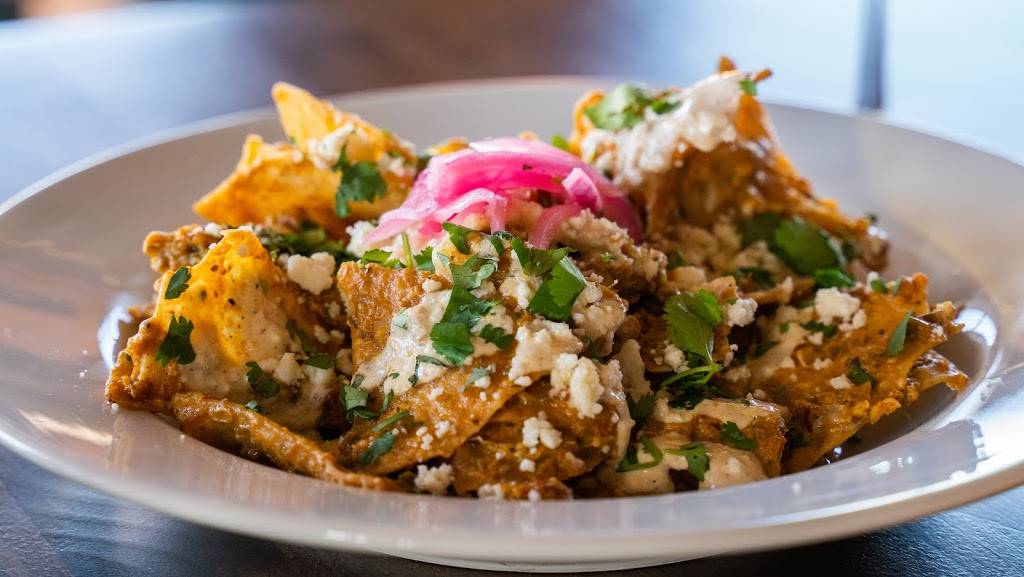 El Guapos Tequila + Tacos | restaurant | 8950 University Ave Suite 105, West Des Moines, IA 50266, USA | 5152162198 OR +1 515-216-2198