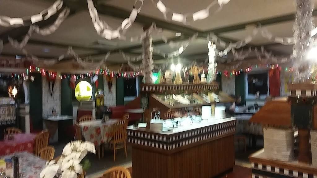 Pizza Hut | meal delivery | 400 NE 69th St Hwy, Claycomo, MO 64119, USA | 8164526723 OR +1 816-452-6723