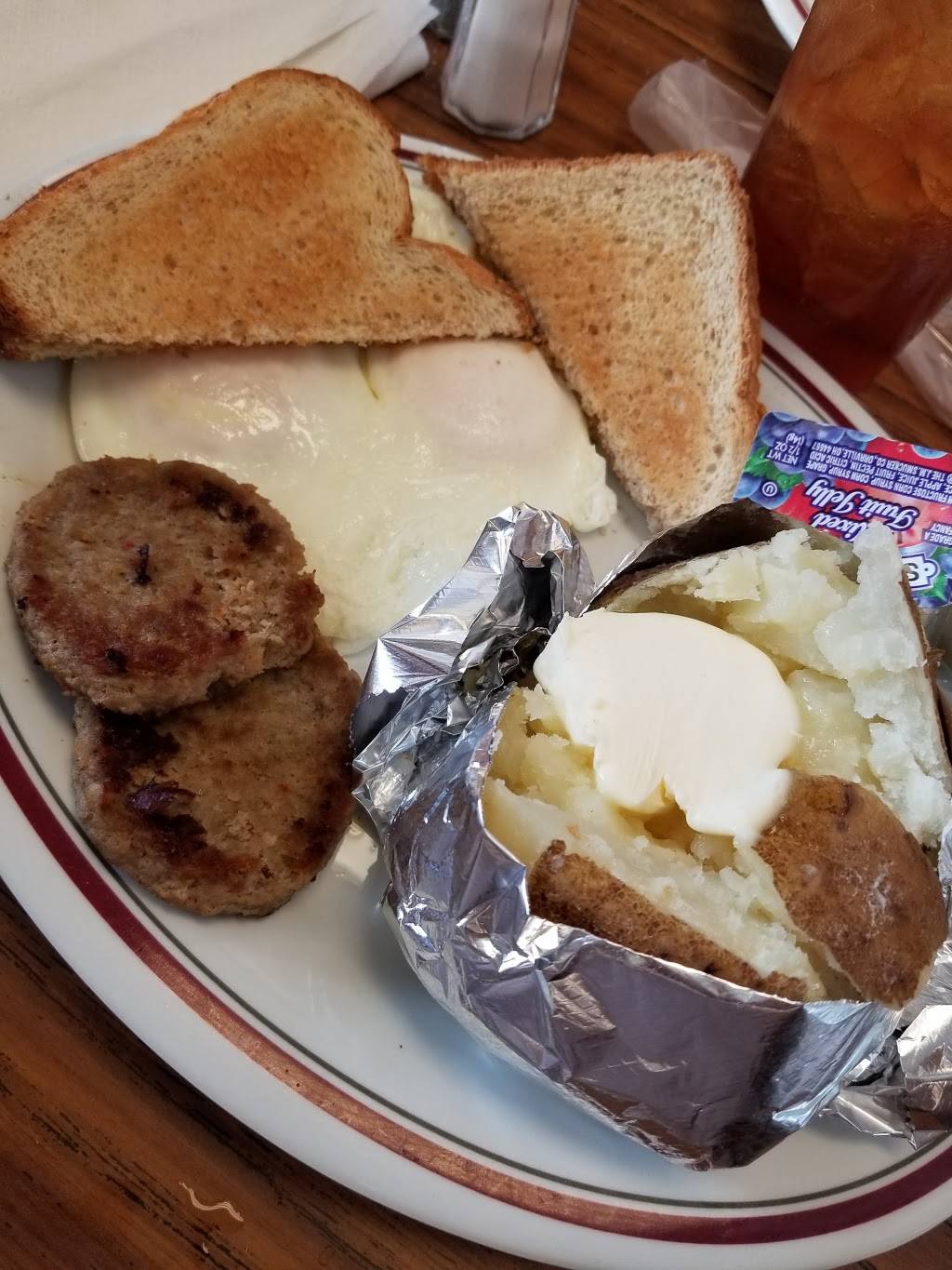 Huddle House | restaurant | 463949 FL-200, Yulee, FL 32097, USA | 9042778666 OR +1 904-277-8666