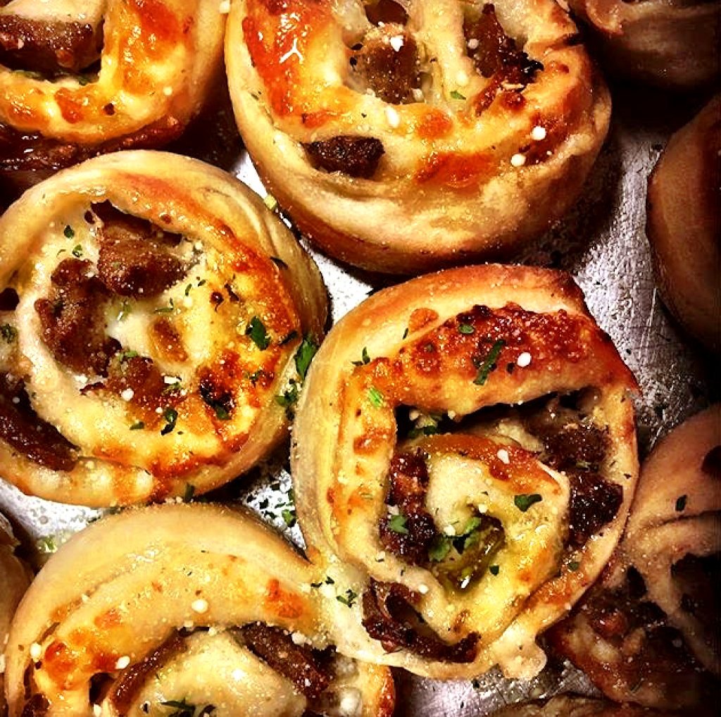 Bronx House Pizza | restaurant | 27 Ryan St, Stamford, CT 06907, USA | 2038838883 OR +1 203-883-8883