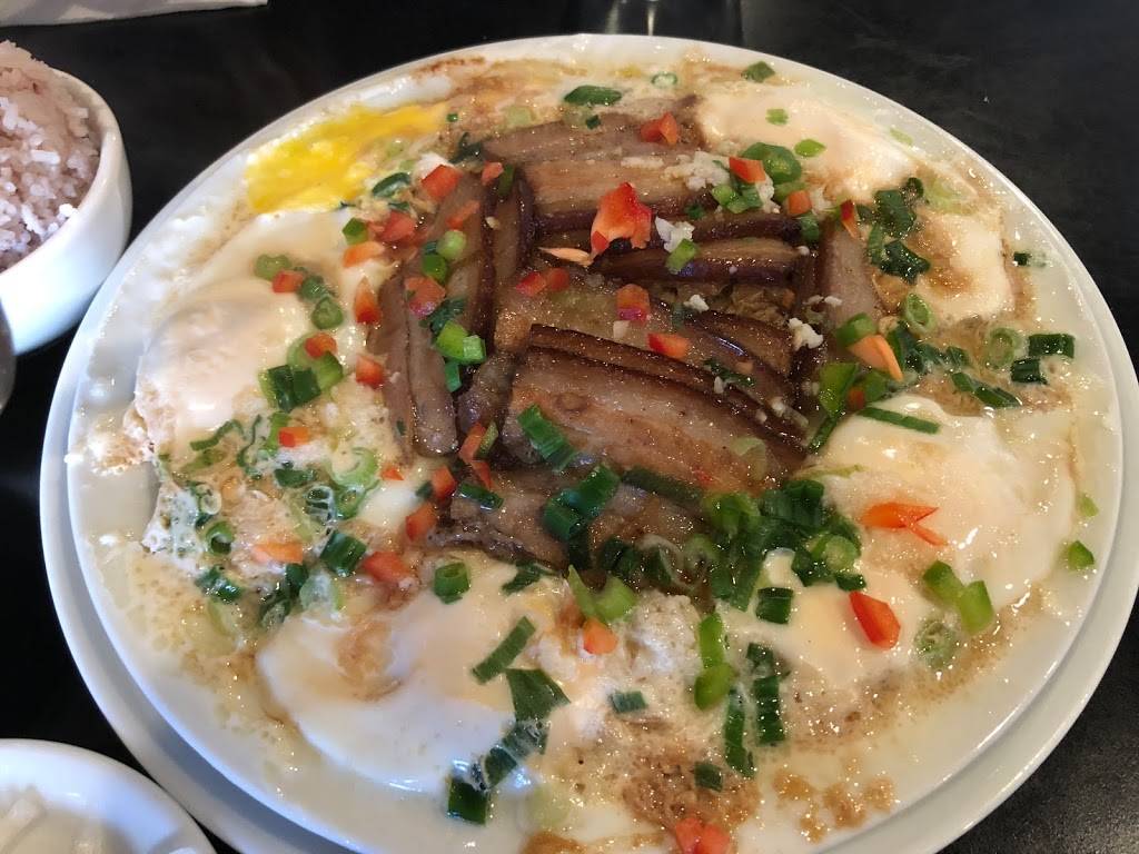 Chins Kitchen | restaurant | 4126 NE Broadway St, Portland, OR 97232, USA | 5032811203 OR +1 503-281-1203